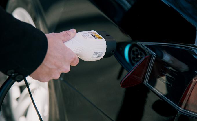 Loại 2 đến Loại 2 Chế độ 3 Cáp sạc xe điện 1 / 3 Giai đoạn 3.6KW 7KW 11KW 22KW 4